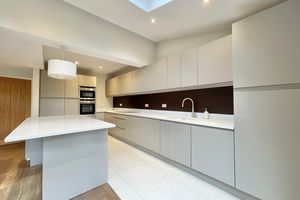 Photo 10- click for photo gallery